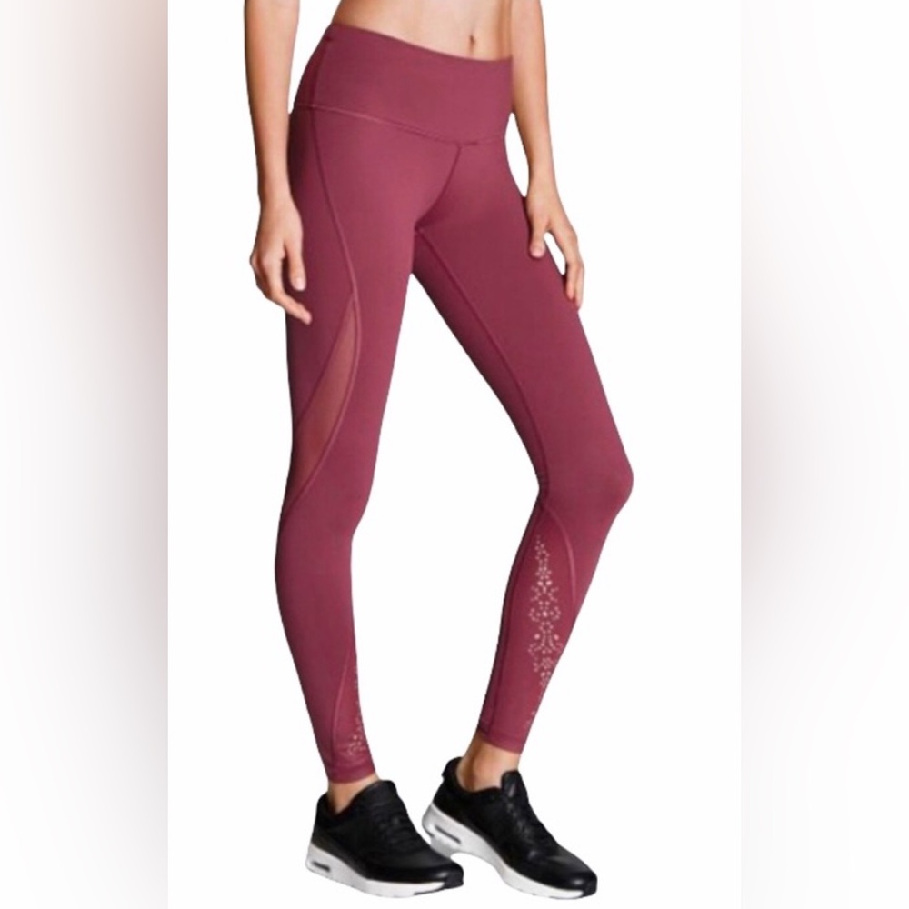 Victoria’s Secret Sport Knockout Mesh Leggings